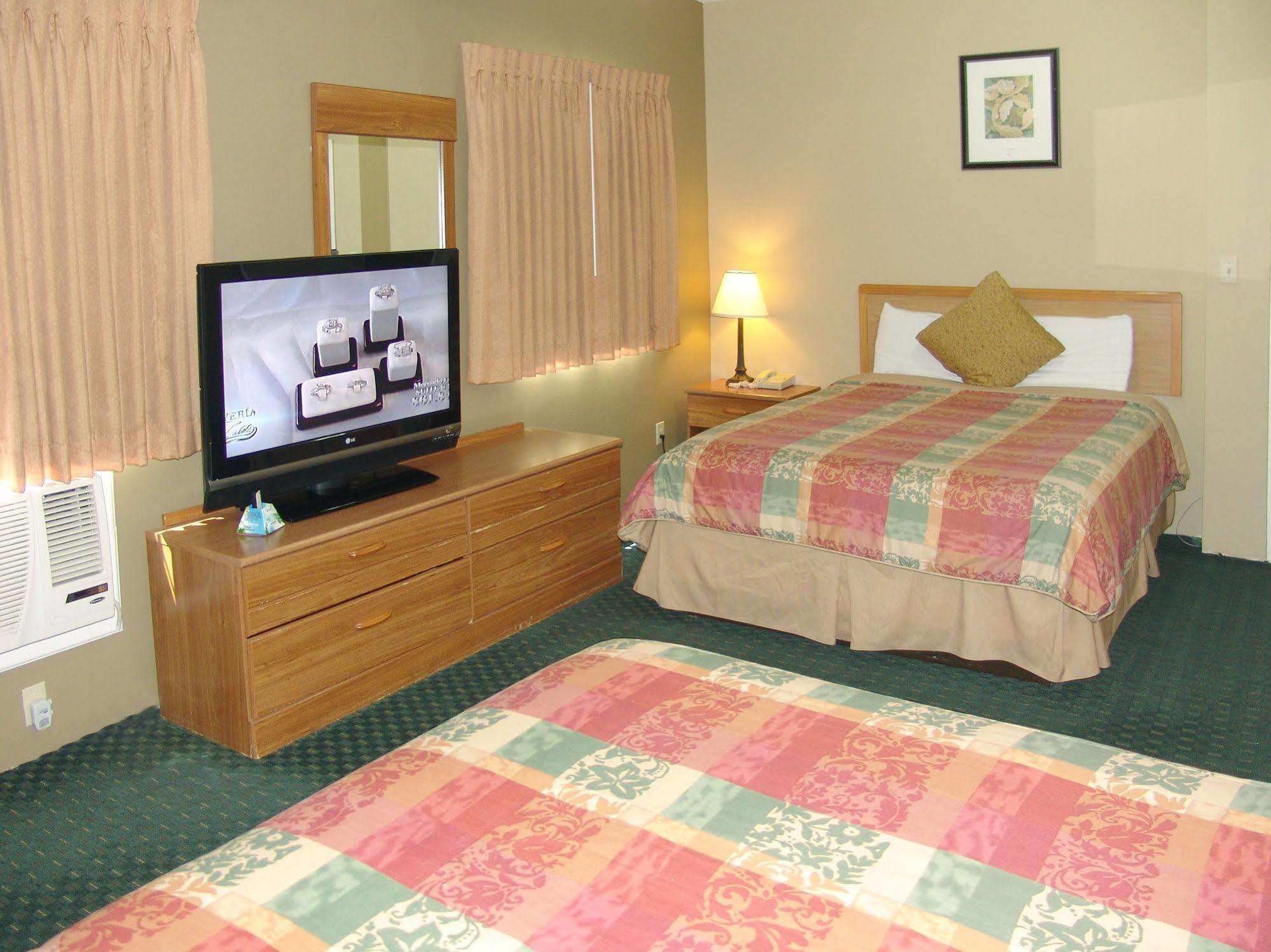 Holland Inn And Suites Taft Ngoại thất bức ảnh